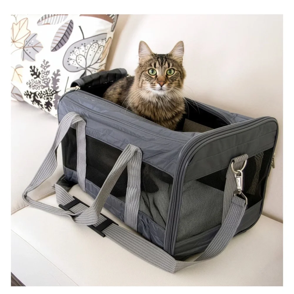Sherpa Original Deluxe Travel Pet Carrier, Airline Approved Gray, Medium NWT